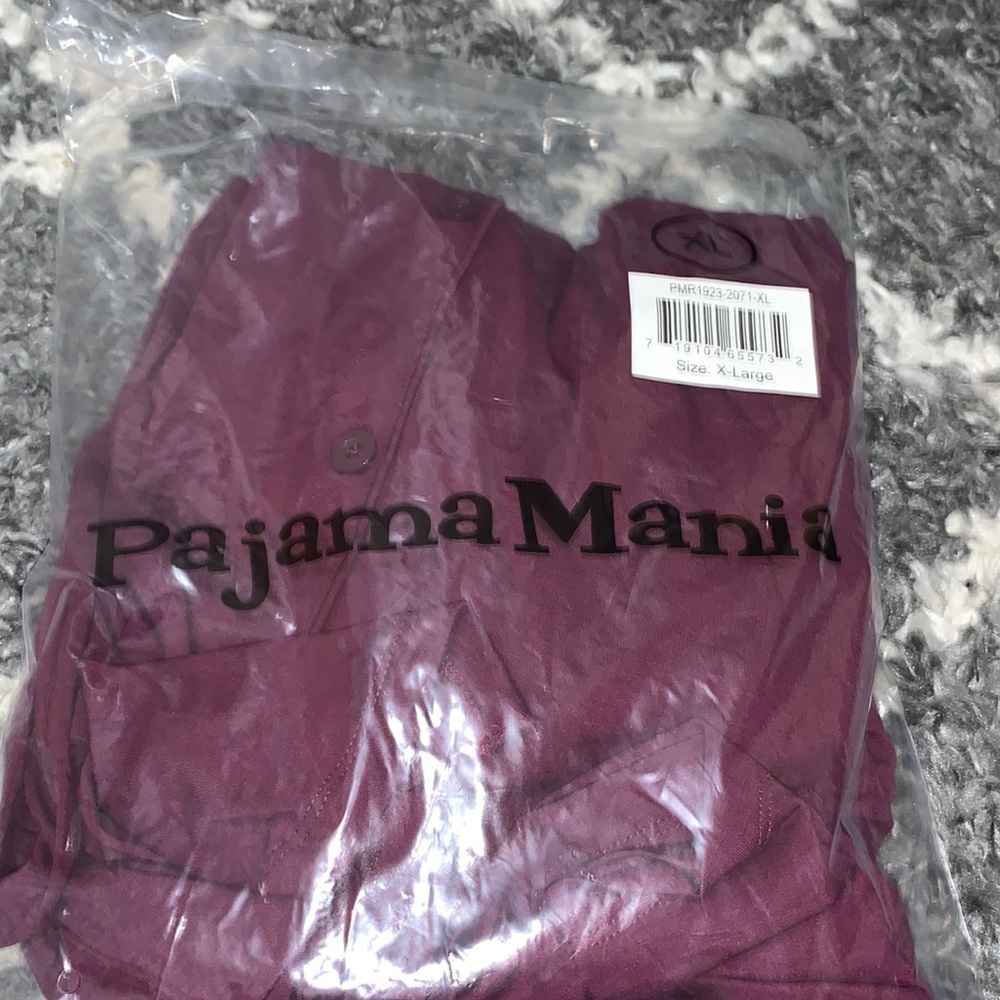 Brand new women's pajamas